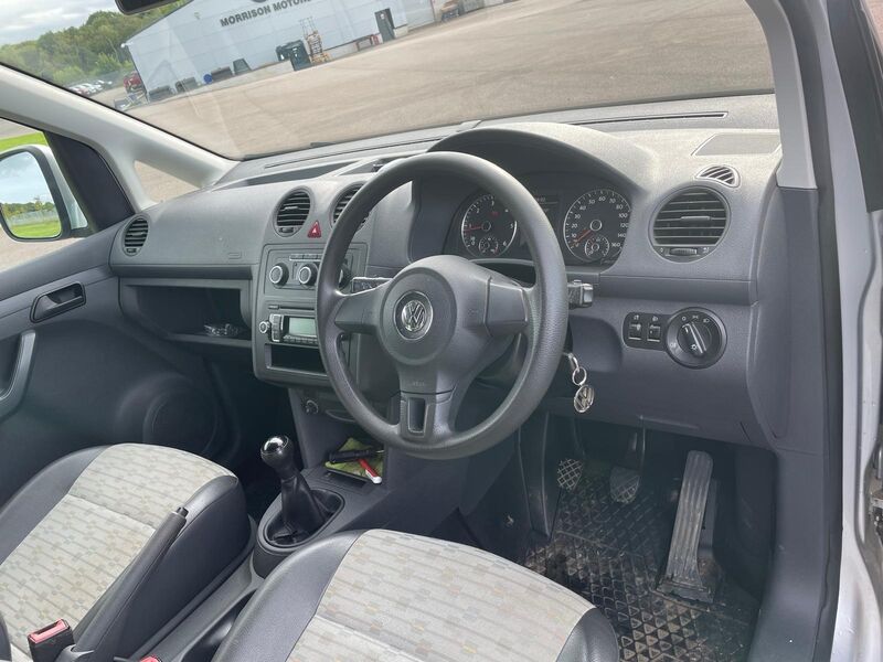 VOLKSWAGEN CADDY
