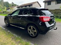 MERCEDES-BENZ GLA CLASS