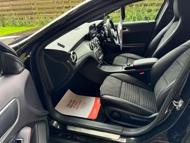 MERCEDES-BENZ GLA CLASS
