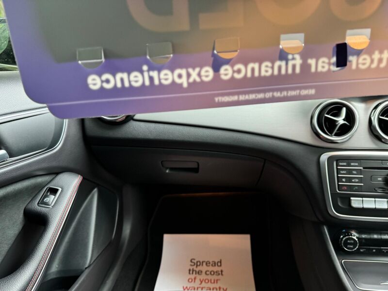 MERCEDES-BENZ GLA CLASS