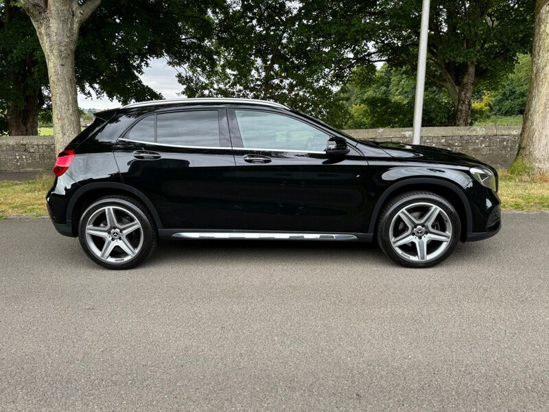 MERCEDES-BENZ GLA CLASS
