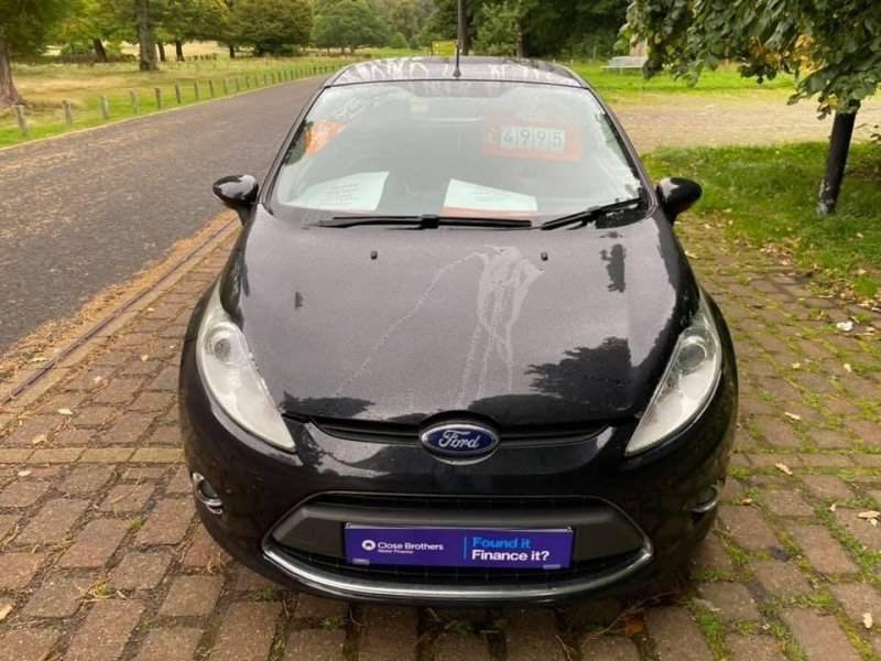 FORD FIESTA
