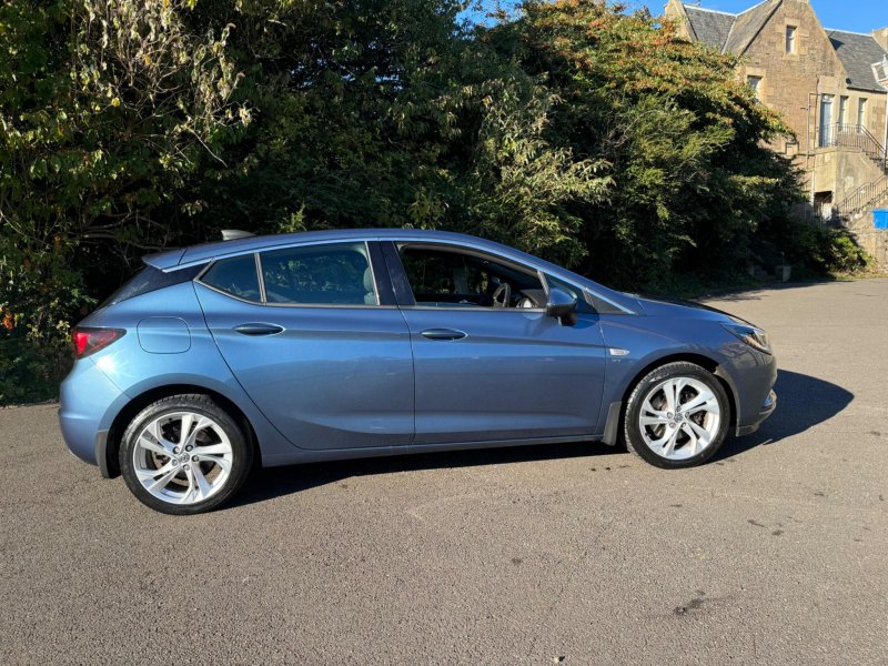VAUXHALL ASTRA