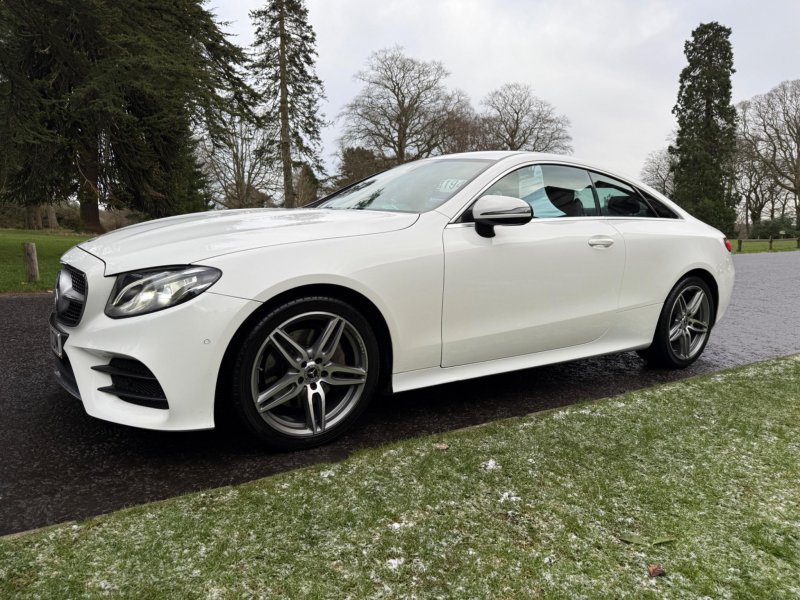 MERCEDES-BENZ E CLASS