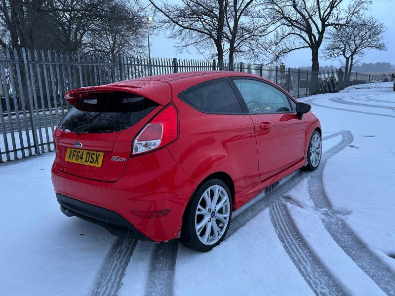FORD FIESTA