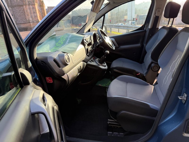 PEUGEOT PARTNER