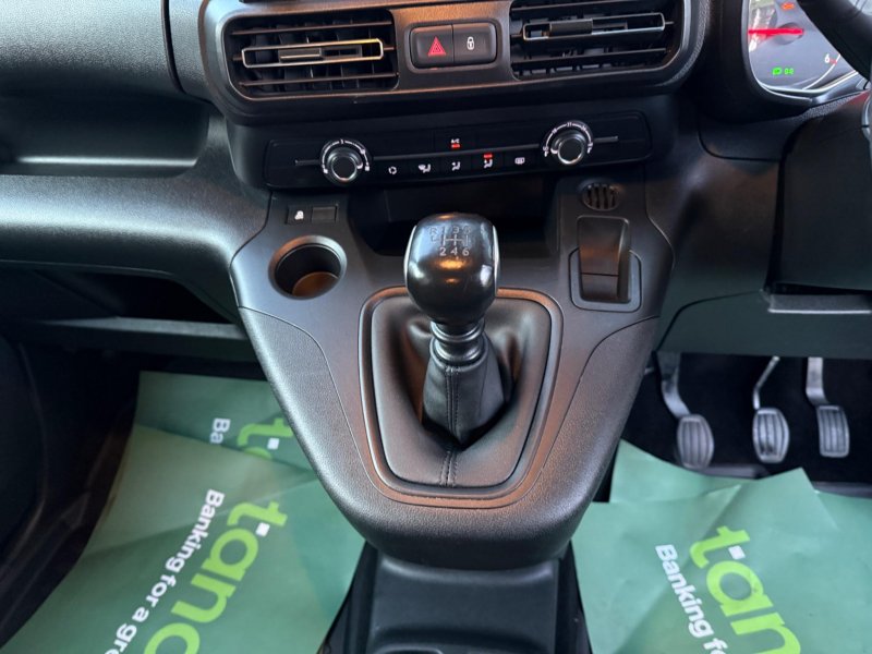 VAUXHALL COMBO LIFE