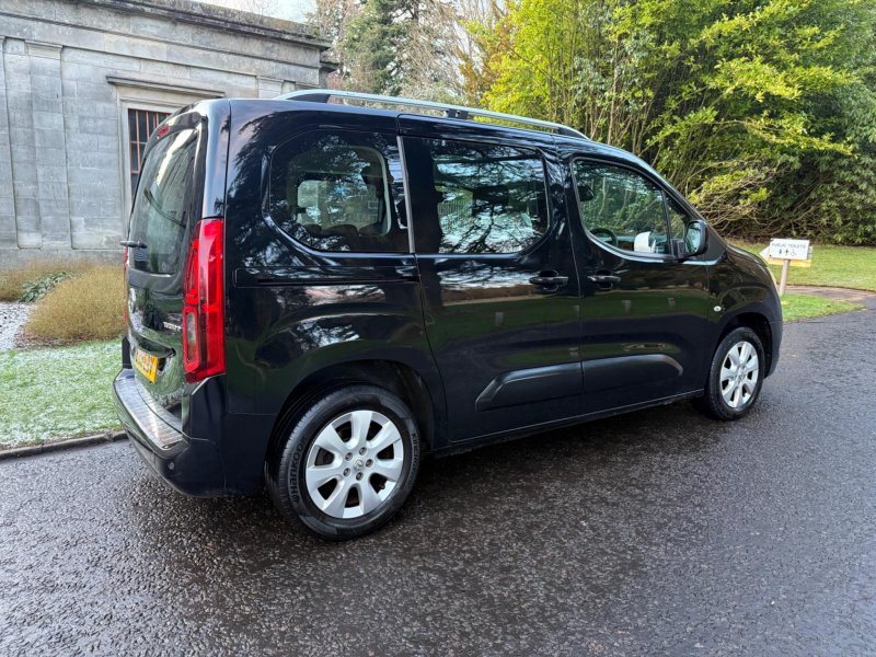 VAUXHALL COMBO LIFE