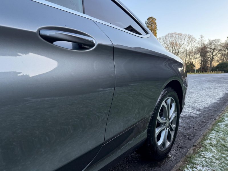 MERCEDES-BENZ C CLASS