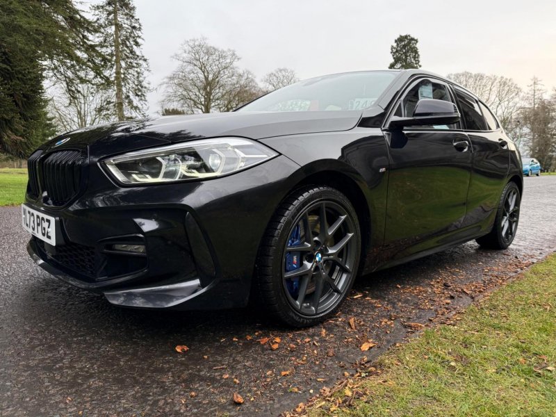 BMW 1 SERIES