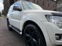MITSUBISHI SHOGUN
