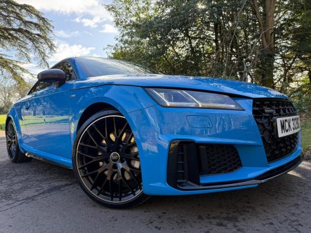 AUDI TT