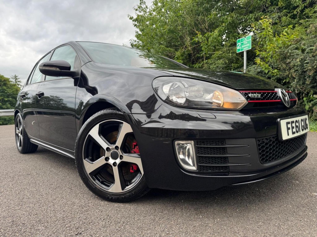 2011 Volkswagen GOLF