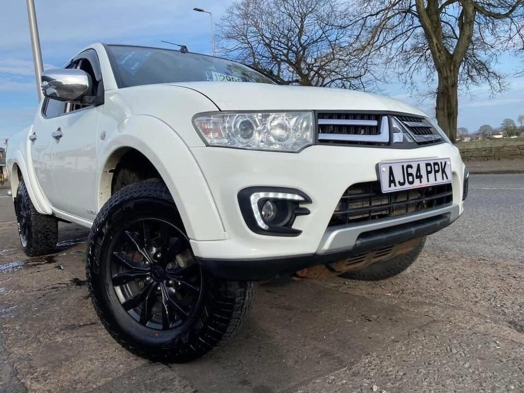 2014 Mitsubishi L200